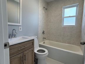 21 Pinetop Drive, Central Islip NY 11722
