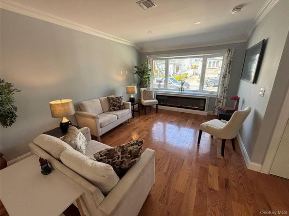 146-26 20th Road, Whitestone NY 11357