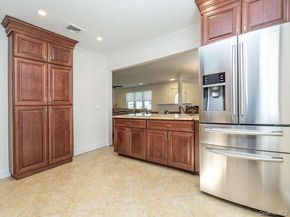 1 Roosevelt Street, Glen Cove NY 11542