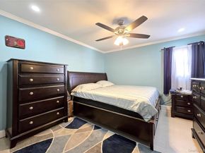 17 Gregory Drive, Ronkonkoma NY 11779