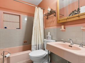 106 Aster Drive, New Hyde Park NY 11040