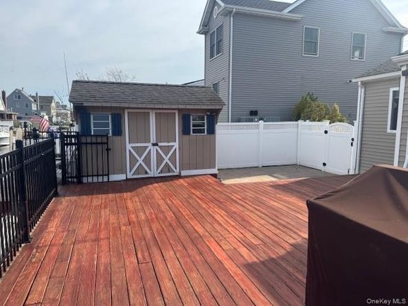 75 S Bay Drive, Babylon NY 11702
