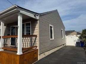 75 S Bay Drive, Babylon NY 11702