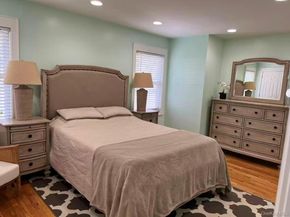 243 jakson ave, Syosset NY 11791