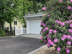 243 jakson ave, Syosset NY 11791