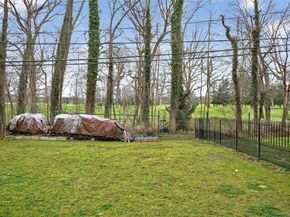 43 Highwood Road, East Norwich NY 11732