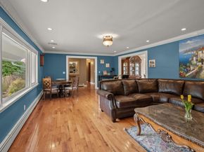 431 Woodbury Road, Cold Spring Harbor NY 11724