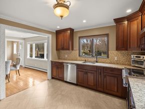 431 Woodbury Road, Cold Spring Harbor NY 11724