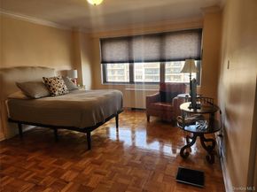 18-05 215th Street 14S, Bayside NY 11360