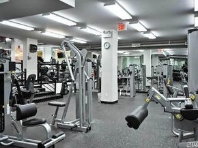 18-05 215th Street 14S, Bayside NY 11360