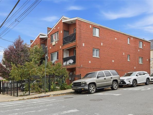 4600 Bronx Boulevard, Bronx NY 10470