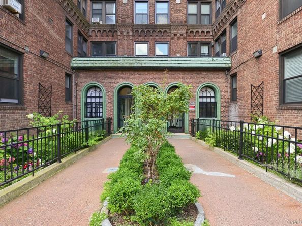 8300 Talbot Street 6H, Kew Gardens NY 11415