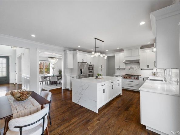 60 Moss Lane, Jericho NY 11753