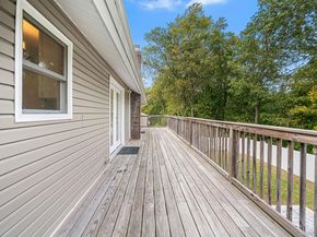 25 Hitching Post Lane, Glen Cove NY 11542