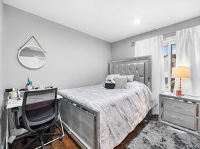 25 Hitching Post Lane, Glen Cove NY 11542