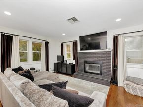 3256 Park Avenue, Wantagh NY 11793