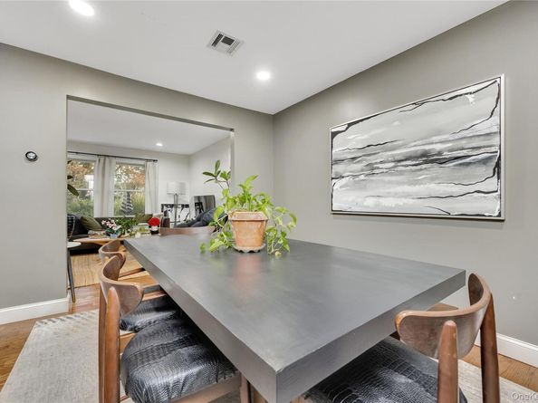 3256 Park Avenue, Wantagh NY 11793