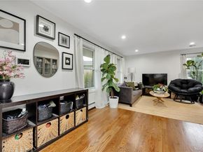 3256 Park Avenue, Wantagh NY 11793