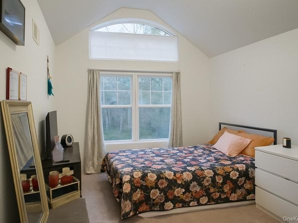 2 Winfield Davis Drive, Coram NY 11727