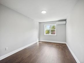 224 W 252nd Street, Bronx NY 10471