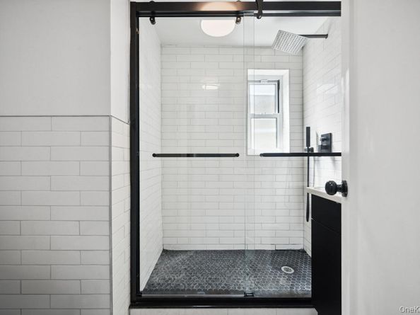 224 W 252nd Street, Bronx NY 10471