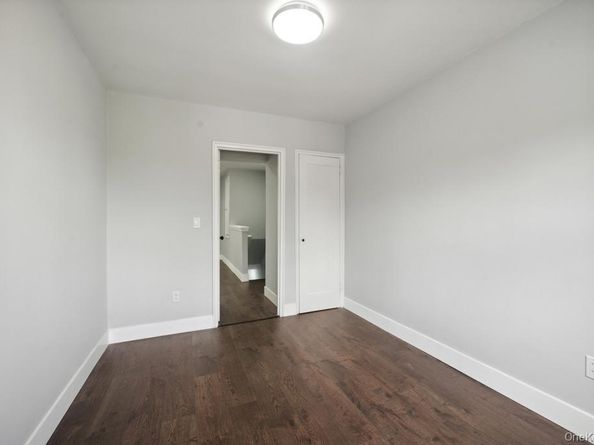 224 W 252nd Street, Bronx NY 10471