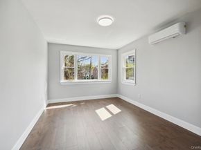 224 W 252nd Street, Bronx NY 10471