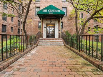 140-18 burden crescent