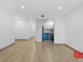 21836 133rd Road, Springfield Gardens NY 11413