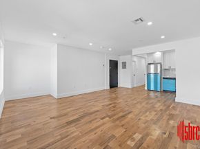 21836 133rd Road, Springfield Gardens NY 11413