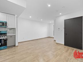 21836 133rd Road, Springfield Gardens NY 11413