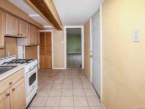 6364 78th Street, Middle Village NY 11379