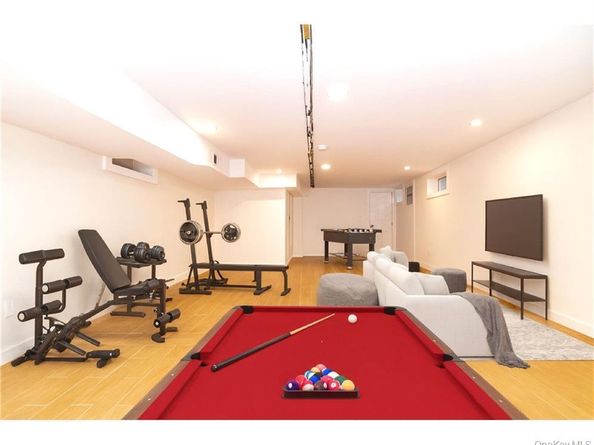 3216 Avenue J, Brooklyn NY 11210