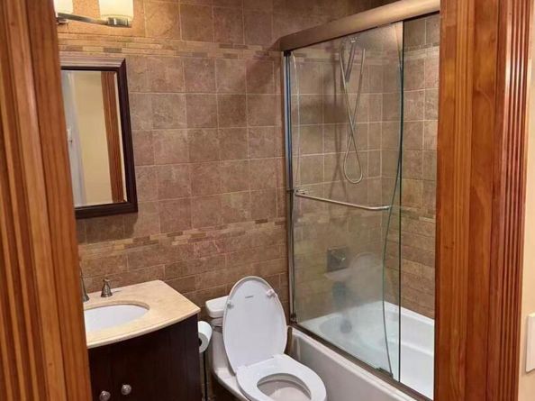 8860 240th Street, Bellerose NY 11426