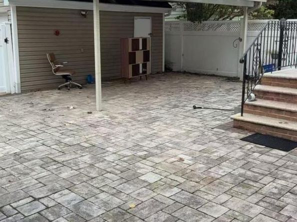 8860 240th Street, Bellerose NY 11426