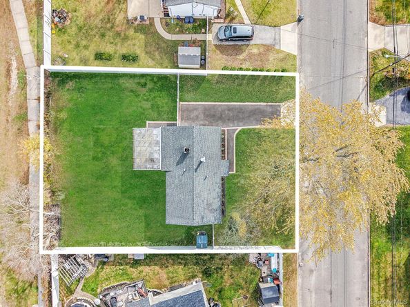 3019 Sipp Avenue, Medford NY 11763