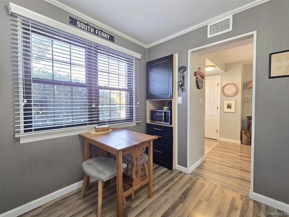 324 Mariners Way, Copiague NY 11726