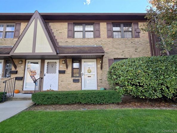 324 Mariners Way, Copiague NY 11726