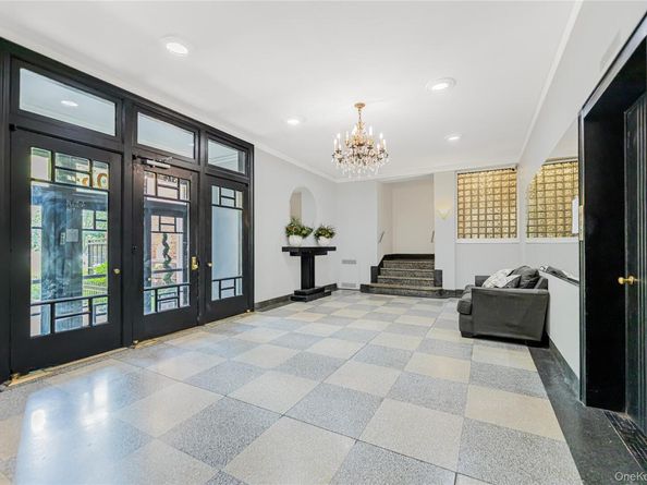 306 E Mosholu Parkway S 1D, Bronx NY 10458