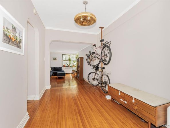 306 E Mosholu Parkway S 1D, Bronx NY 10458