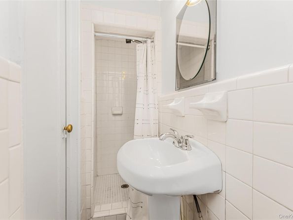 306 E Mosholu Parkway S 1D, Bronx NY 10458