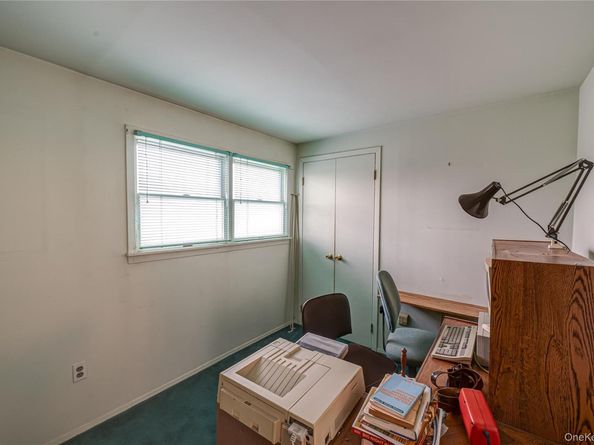 2465 Woodland Avenue, Wantagh NY 11793