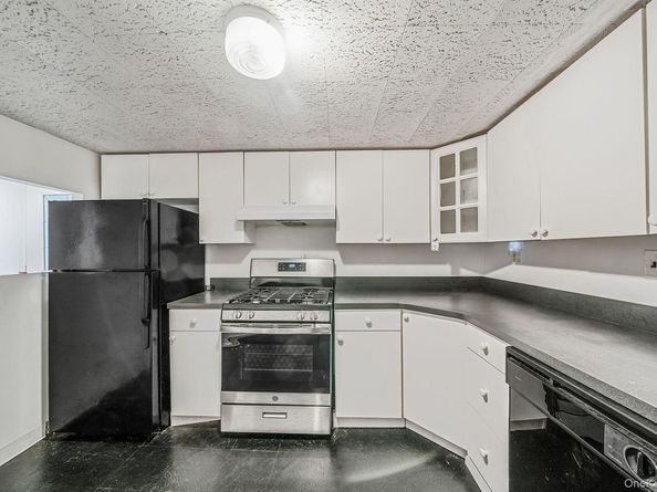 4 Sibley Place, Huntington Station NY 11746