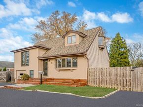 4 Sibley Place, Huntington Station NY 11746