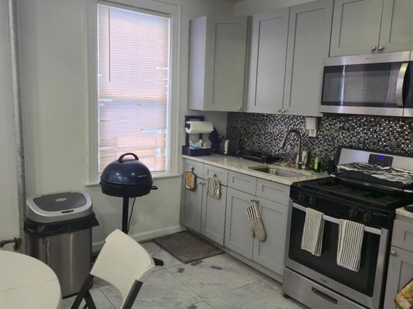 4216 Edson Avenue, Bronx NY 10466