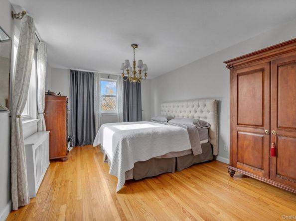 2327 Vance Street, Bronx NY 10469