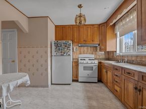 2327 Vance Street, Bronx NY 10469