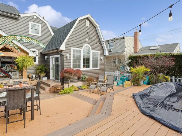 2490 Orange Street, Bellmore NY 11710