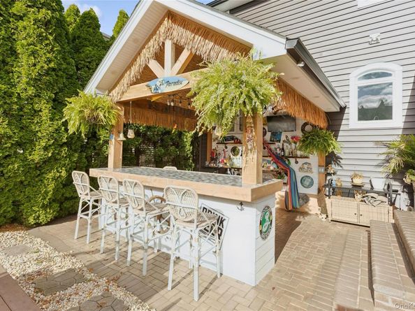 2490 Orange Street, Bellmore NY 11710