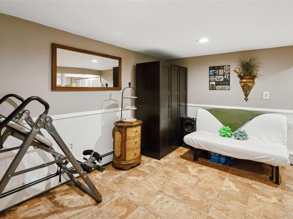 2490 Orange Street, Bellmore NY 11710